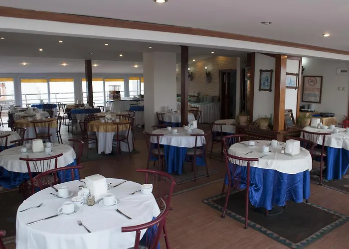 Hali Hotel