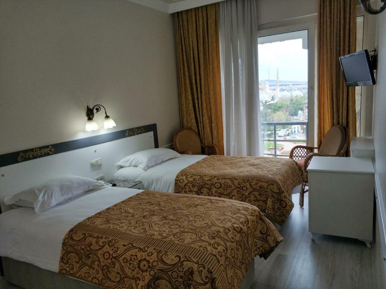 Hali Otel 3*