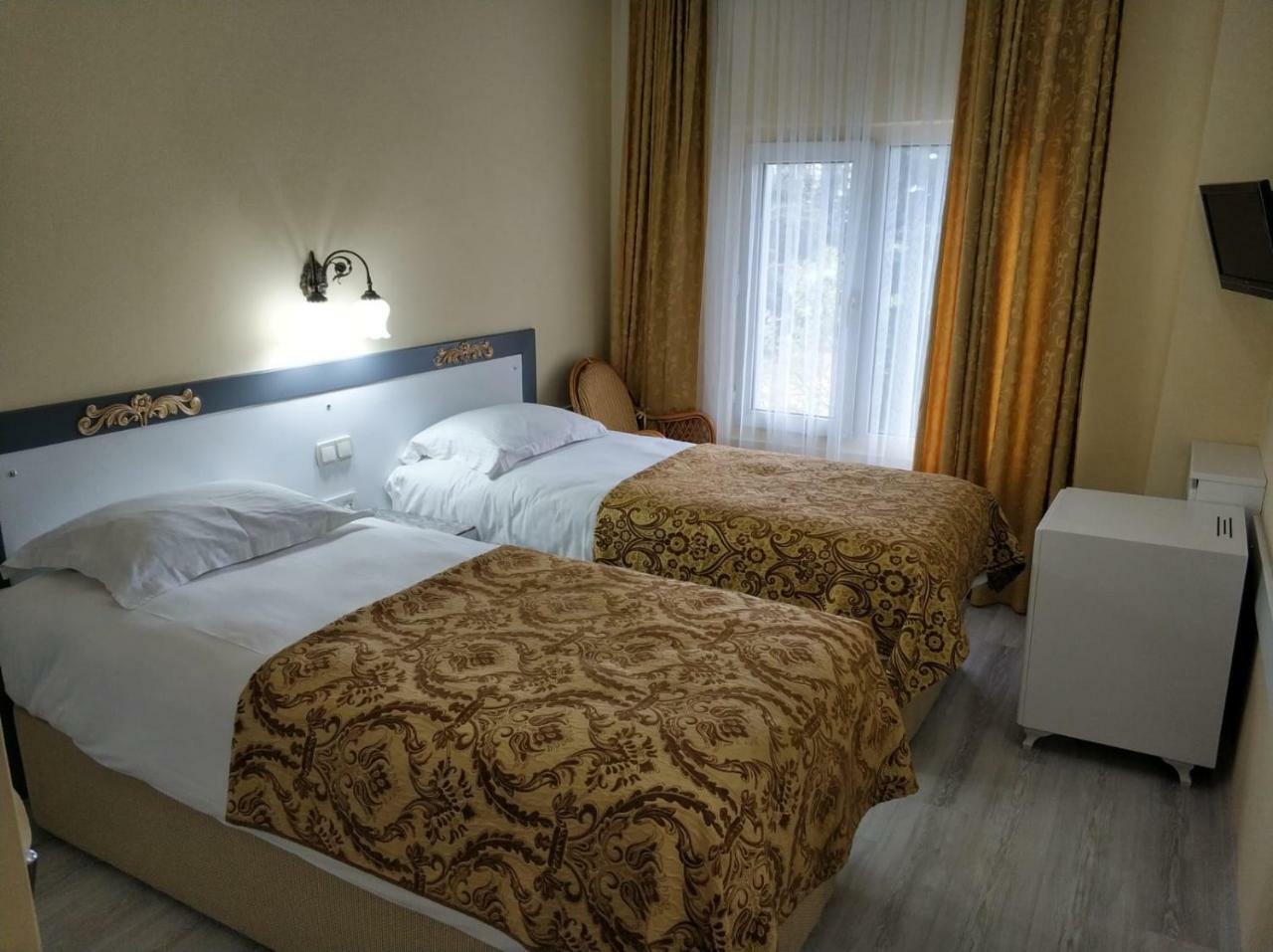 Hali Otel 3*